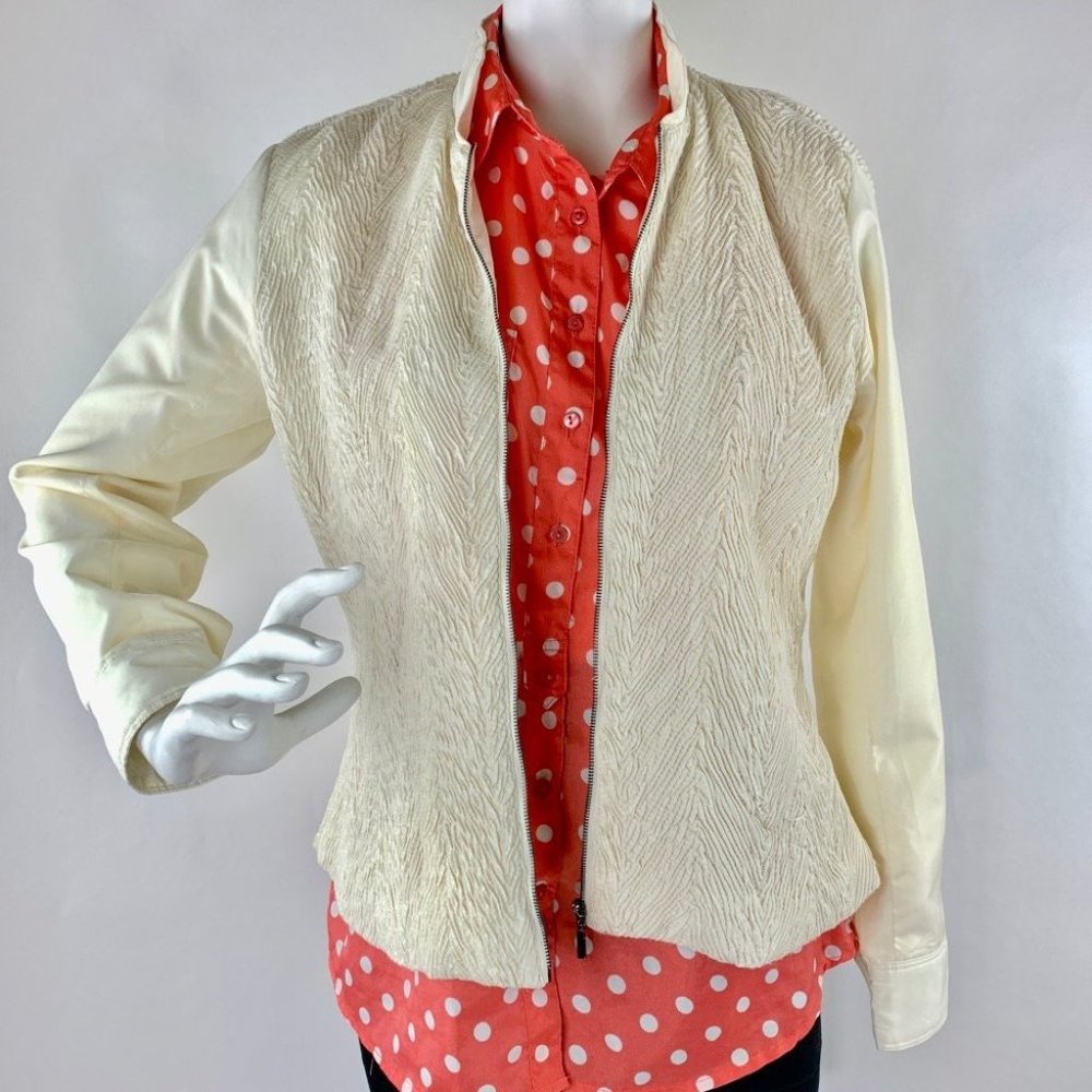Zoe D. Full Zip Cream Jacket Size S